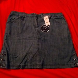 Karen Scott jean skorts